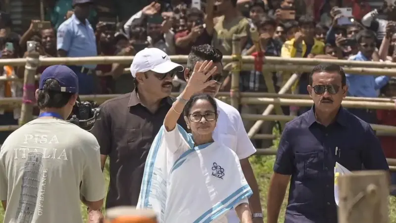 ପ୍ରଥମ ପର୍ଯ୍ୟାୟ ବିଧାନସଭା ନିର୍ବାଚନ ପାଇଁ ଷ୍ଟାର ପ୍ରଚାରକ ତାଲିକା ପ୍ରକାଶ କଲା ଟିଏମସି, ଜାଣନ୍ତୁ ତାଲିକାରେ ଅଛନ୍ତି କିଏ ?