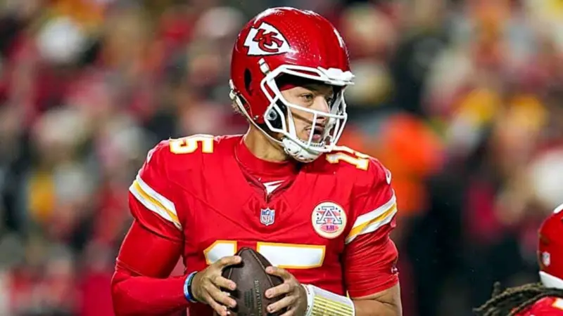 Patrick Mahomes' Surgery Update: Will the Chiefs Quarterback Return in Time For 2026 Season?