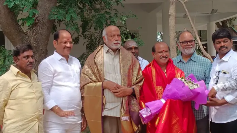 ఫిలిం ఫెడరేషన్ కు భవనం నిర్మించి ఇస్తా:చదలవాడ
