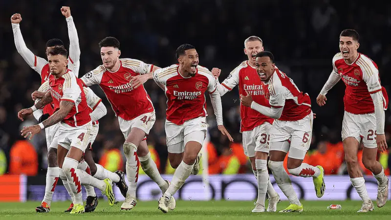 Arsenal beat Atletico Madrid to maintain perfect Champions League start