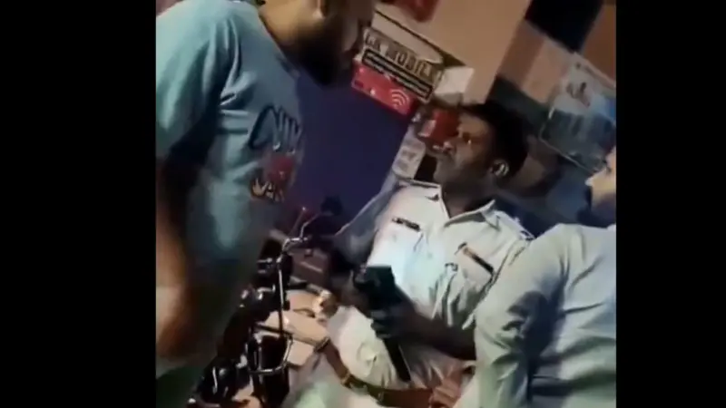 এনডিএ শাসিত রাজ্যে সাব ইন্সপেক্টরকে পিটিয়ে হাসপাতালে পাঠাল কালাম