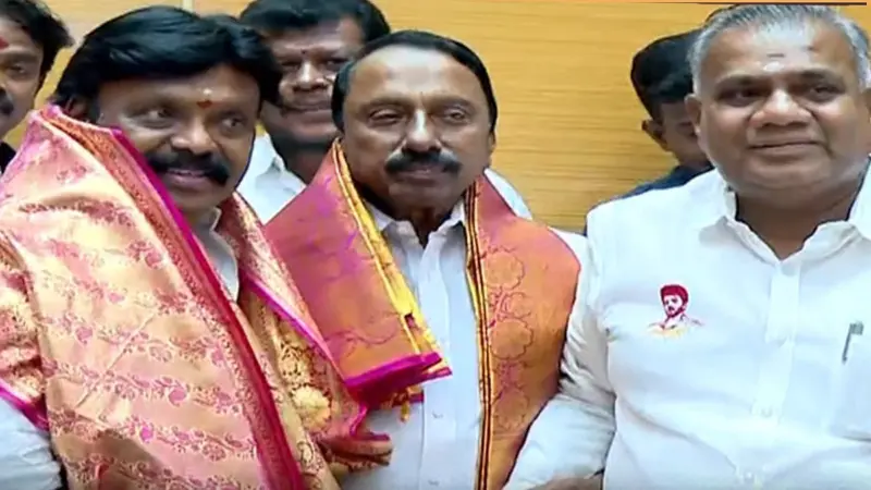 #BREAKING: தவெக-வில் இணைந்தார் இசக்கி சுப்பையா.!
