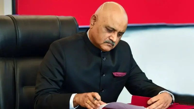 సీబీఐ డైరెక్టర్ ప్రవీణ్ సూద్ పదవీకాలం పొడిగింపు