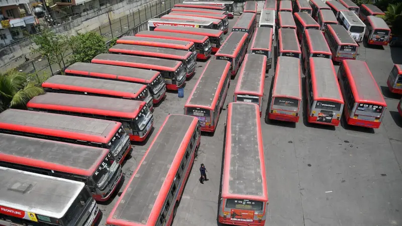 Karnataka: RTC employees protest demanding arrears, pay hike