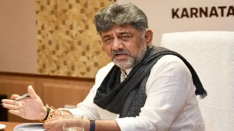 ಬೆಂಗಳೂರಿನಲ್ಲಿ ಕಟ್ಟಡಗಳ ಎತ್ತರದ ನಿರ್ಬಂಧ ಸಡಿಲಿಸಿ; ಕೇಂದ್ರ ರಕ್ಷಣಾ ಸಚಿವರಿಗೆ ಡಿ.ಕೆ.ಶಿವಕುಮಾರ್‌ ಮನವಿ