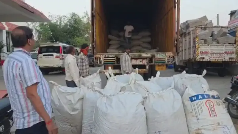 NH पर उत्पाद विभाग की बड़ी कार्रवाई: कंटेनर से 3866 किलो डोडा अफीम बरामद, अंतरराष्ट्रीय बाजार में करोड़ों की कीमत