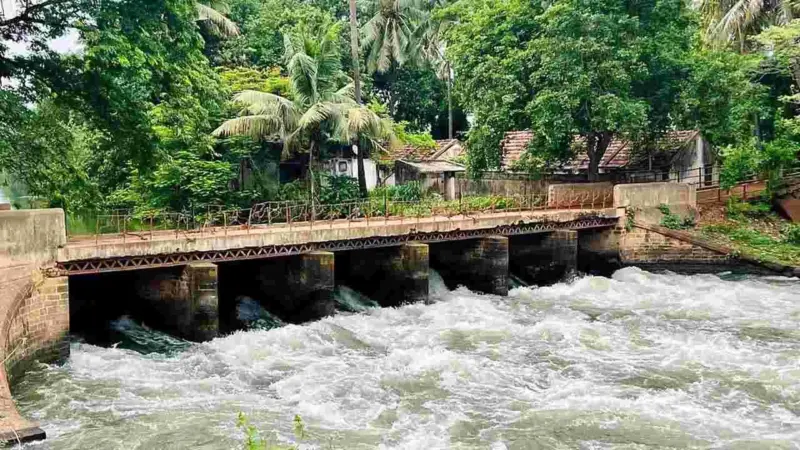కాలువ మరమ్మతులకు షార్ట్‌ టెండర్లు