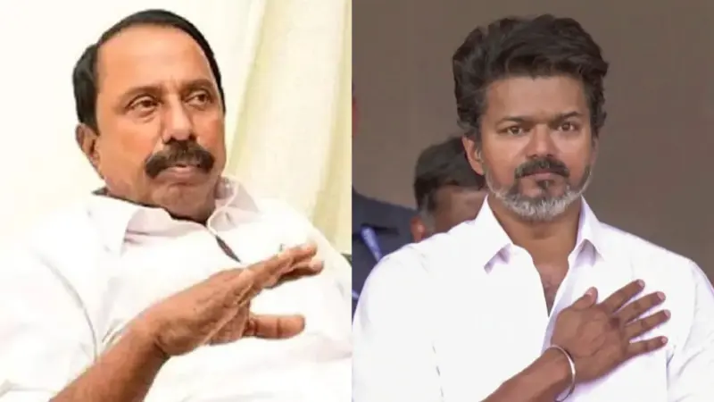 42 ஆண்டு அரசியல் அனுபவம். செங்கோட்டையன் சொன்ன அற்புதம் நடக்க போகுதா?. தமிழகத்தையே அதிர வைக்கும் விஜய்.!