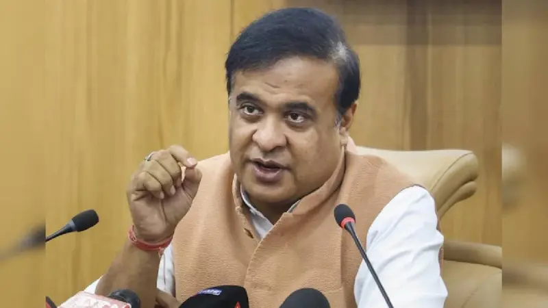 असम का चाणक्य या भाजपा का संकटमोचक? कांग्रेस के 2 मुख्यमंत्रियों से सीखी सियासत, अब क्या फिर सजेगा हिमंत के सिर ताज!