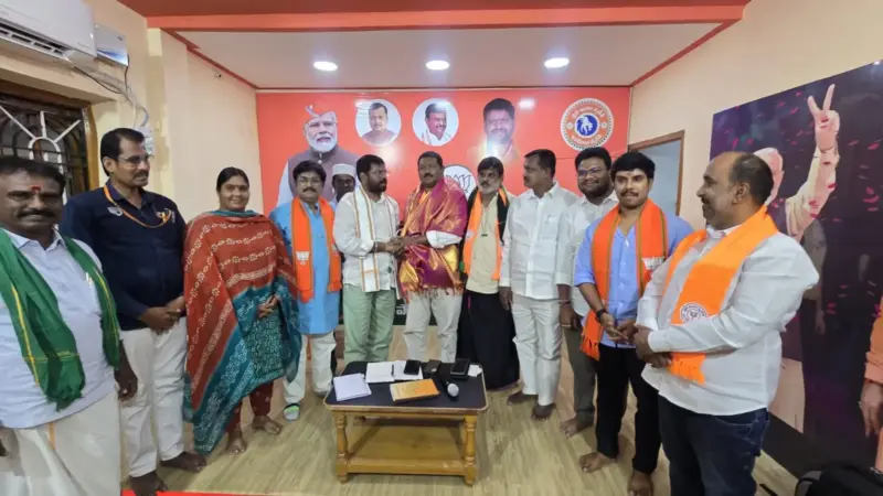 బీజేపీ ఎస్సీ మోర్చా అధ్యక్షుడిగా హర్షవర్ధన్