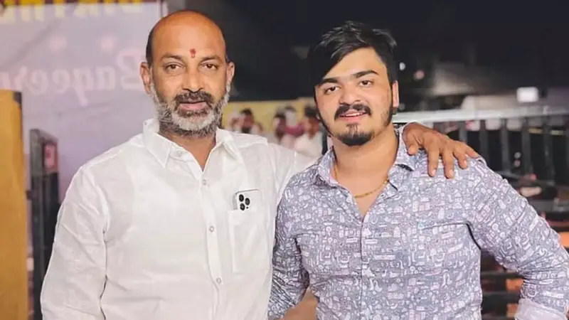 భగీరథ్‌ను టార్గెట్ చేయటంలో బీఆర్ఎస్ వ్యూహమిదేనా ?