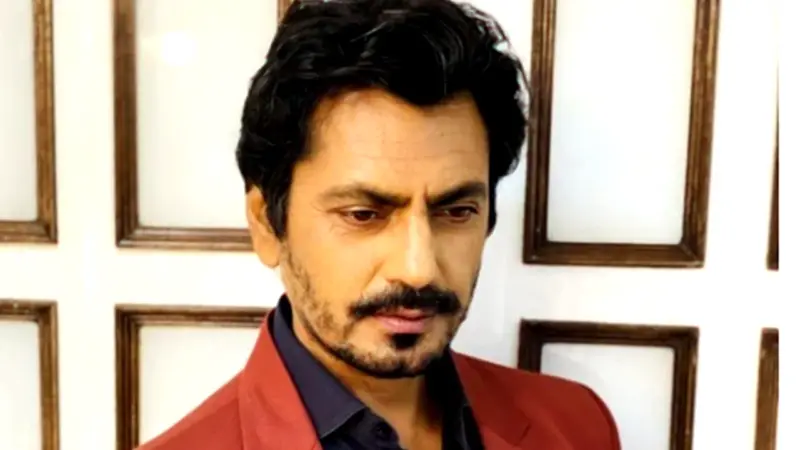 দোলের দিন ভাং খাওয়ার  পর পাঁচ ঘণ্টা ধরে কী  এমন ঘটে  যায় নওয়াজ়উদ্দীন সিদ্দীকীর সঙ্গে?