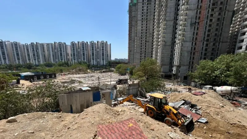 Hyderabad : ఐటీ కారిడార్‌ పరిధిలో భారీ ఆపరేషన్ - రూ.1200 కోట్ల విలువైన భూమికి హైడ్రా ఫెన్సింగ్