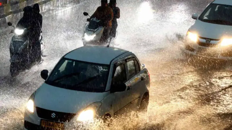 IMD Hyderabad forecasts five days of thunderstorm, issues yellow alert