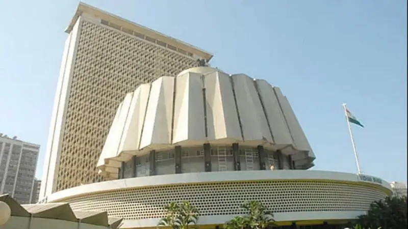 Maharashtra Legislative Council Elections 2026 : महाविकास आघाडीतला तणाव चर्चेनंतर अखेर निवळला