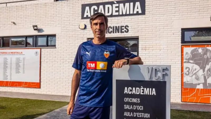 Valencia coach Fernando Martin dies in boat accident in Indonesia