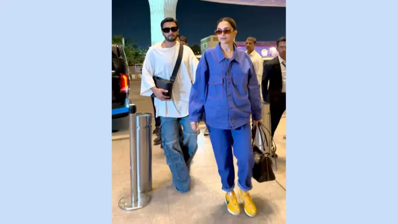 Pregnant Deepika's First Public Appearance