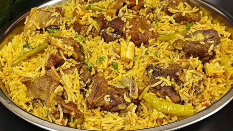Once a 'cousin' of Biryani, Tahari now a big hit in Hyderabad