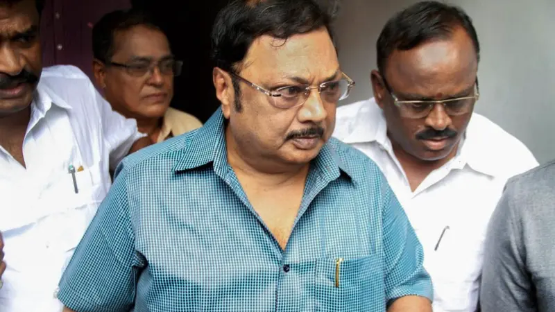 Alagiri's supporters get ready to join AIADMK after DMK refused to take them back