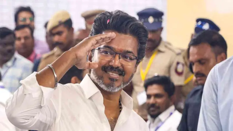 எம்.ஜி.ஆர் சாதனையை முறியடித்த விஜய்; சரிந்த திமுகவின் சென்னை கோட்டை!