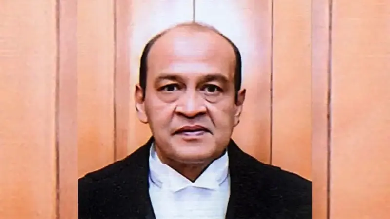 నోట్ల కట్టల వివాదం..అలహాబాద్ హైకోర్టు జడ్జి రాజీనామా