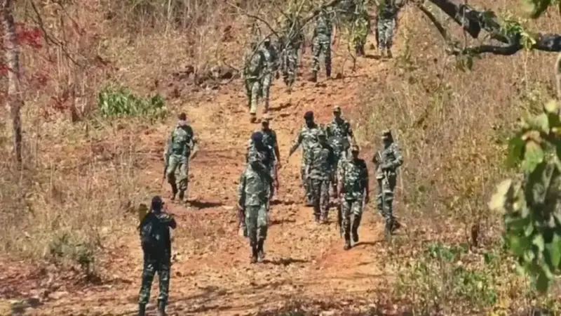 నక్సల్స్ ప్రభావిత జిల్లాలు లేవని కేంద్రం ప్రకటన