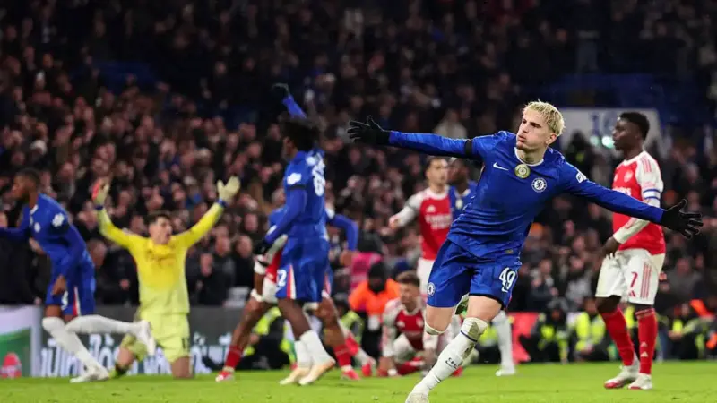 Chelsea Faces Major Summer Overhaul with Garnacho and Fernandez in Transfer Talks