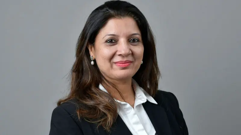 Buy or sell: Gift Nifty signals gap-down opening, Vaishali Parekh recommends three stocks to buy today - 23 April 2026