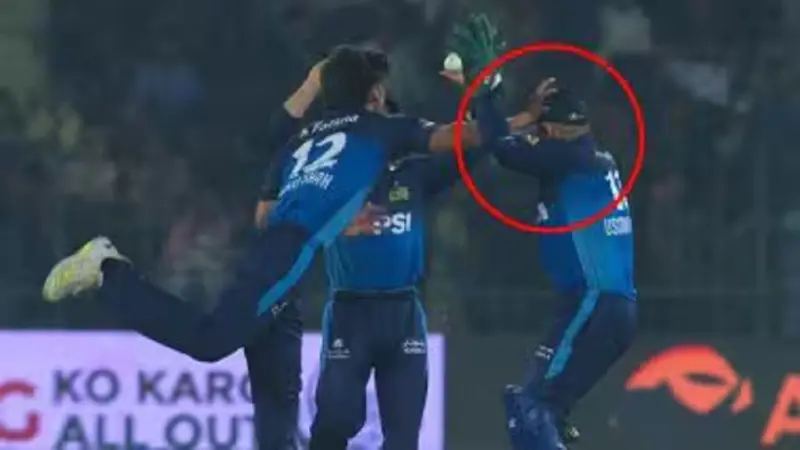 PSL 2025 Drama: Ubaid Shah's Celebratory Slap Injures Teammate Usman Khan-Video Goes Viral