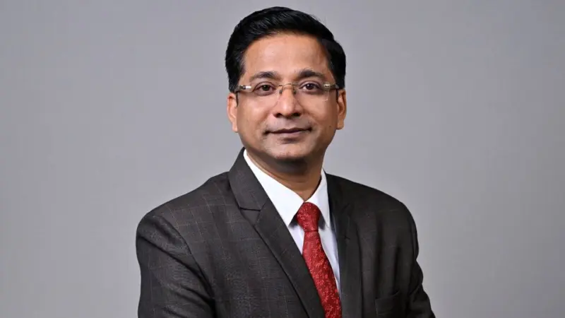 Rajesh Palviya of Axis Sec suggests Ajanta Pharma, Tata Communications, NMDC shares to buy today - 15 May