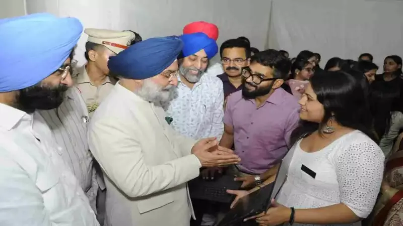 Delhi LG Taranjit Singh Sandhu Applauds 'AI for Everyone' Initiative at Mata Sundri College
