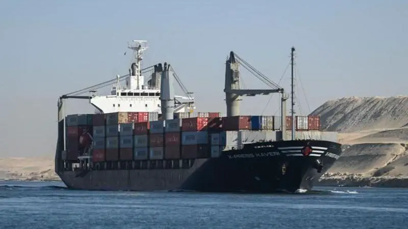 इराण युद्ध : सुएझ कालव्यापर्यंत पोहोचण्याचा तांबड्या समुद्रातील जलमार्ग अडवल्यास काय होईल?