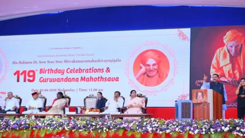 ತ್ರಿವಿಧ ದಾಸೋಹಿ ಸಿದ್ಧಗಂಗಾ ಶ್ರೀ ಸರ್ಕಾರದ ಯೋಜನೆಗಳಿಗೆ ಮಹಾನ್ ಸ್ಫೂರ್ತಿ: ಪ್ರಲ್ಹಾದ್‌ ಜೋಶಿ