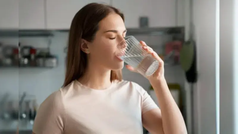 Are You Drinking Enough Water for Glowing Skin? Here's What You Should Know