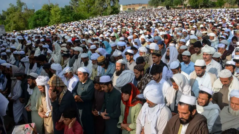 Pakistan Gay Population: পাকিস্তানের ৮০% মানুষই Gay, বাকি ২০% বাইসেক্সুয়াল, বড় দাবি হিনা বালোচের