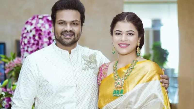 ఏపీ రాజకీయాల్లోకి ఆ హీరో భార్య!