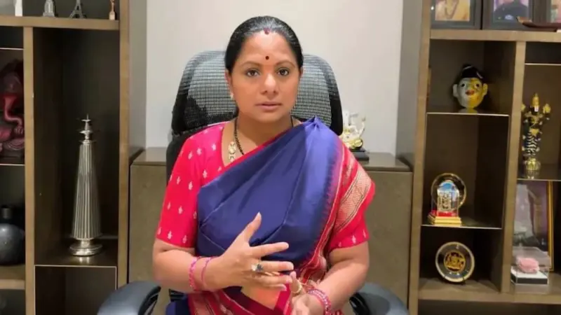 కేటీఆర్ టార్గెట్‌గా కవిత వ్యాఖ్యలు.. తెలంగాణ కోసం పోరాటం!