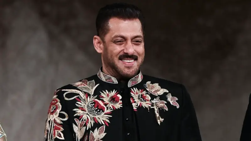 রাজ ও ডিকে-র হাত ধরে সুপারহিরো ছবি আনছেন সলমন খান! ভাইজানের বিপরীতে নায়িকা কে?
