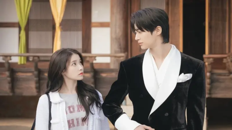 Perfect Crown confirms OTT debut in 2026, IU and Byeon Woo Seok star in first stills: PICS