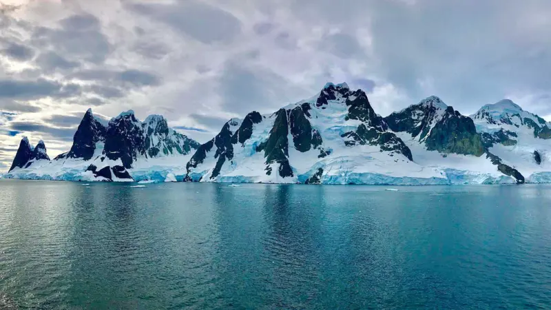 பூமியின் உறைந்த கண்டம் அண்டார்டிகா: நாம் அறியாத உண்மைகள்!