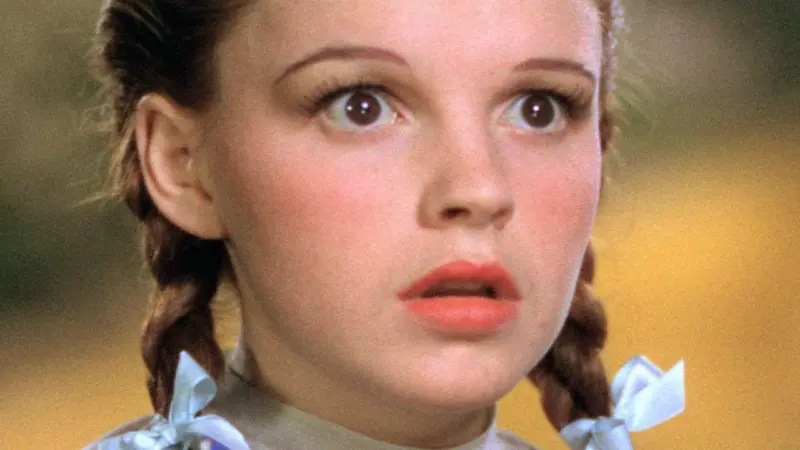 How Did Judy Garland, Wizard of Oz Star, Die? Inside Her Tragic Life and Connection to Wicked