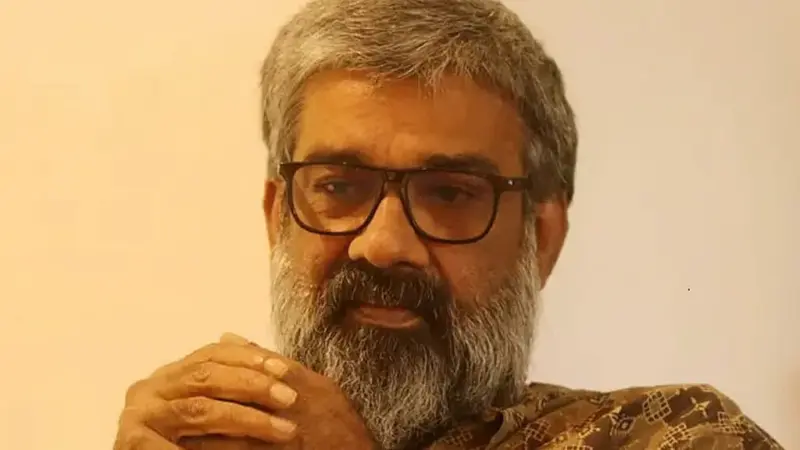 യുവനടിയെ പീഡിപ്പിച്ച കേസ്: രക്ഷപ്പെടാൻ ശ്രമിച്ചിട്ടില്ലെന്ന് രഞ്ജിത്ത്; സഹായികളെ ഇന്ന് എസ്‌ഐടി ചോദ്യം ചെയ്യും
