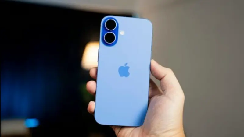 iPhone 17 now available for less than  ₹50,000 during latest Croma sale: How to get the deal?