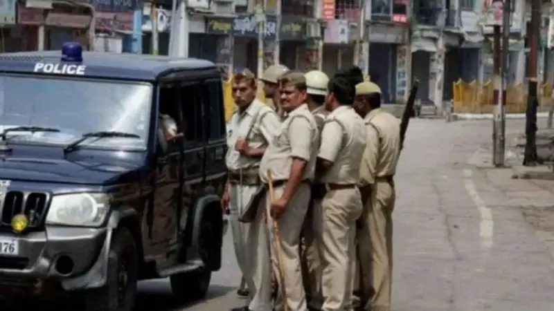 नशे में धुत रिश्तेदार ने मांगा पानी, बच्चे ने मना किया तो मार दी गोली; मचा हड़कंप