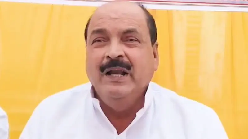 |Video| देवरिया में शिक्षक संघ का धरना तेज, एमएलसी ध्रुव कुमार त्रिपाठी ने उठाई पुरानी पेंशन की मांग