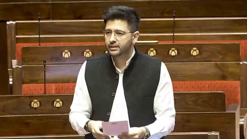 Saurabh Bhardwaj fires fresh salvos at Raghav Chadha doubts his loyality