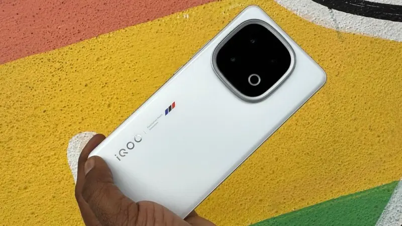 iQOO 13 Review: Cost-effective premium phone