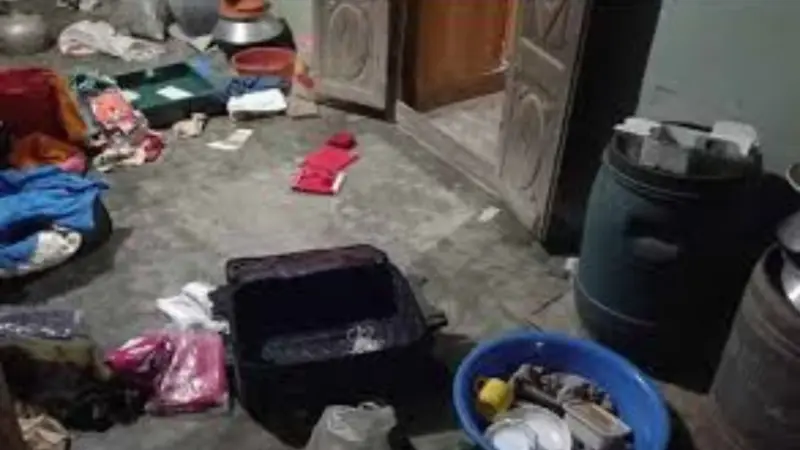 পরিচারিকার বিশ্বাসঘাতকতা, বাড়িতে চেতনানাশক খাইয়ে লুটপাট