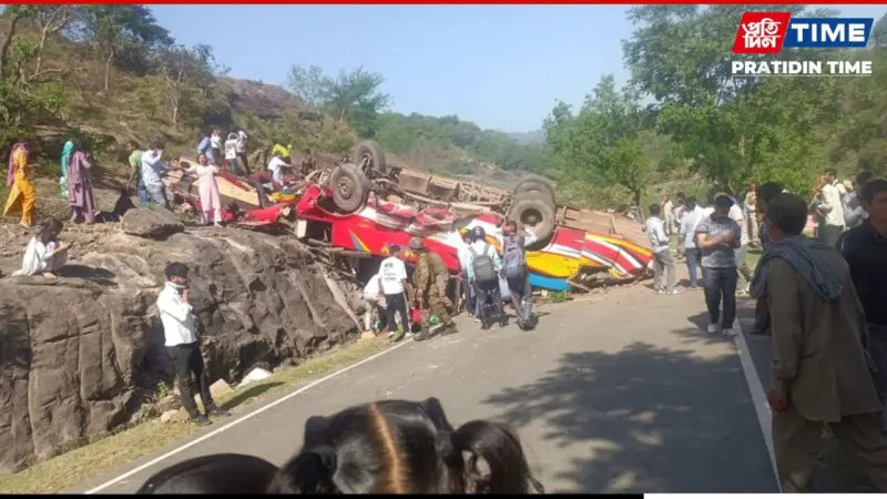 12 Killed After Passenger Bus Plunges Into Gorge in Jammu and Kashmir