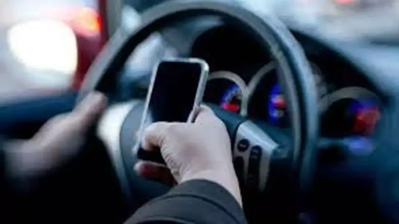 Global smartphone SoC shipments down 8 pc amid supply chain disruption